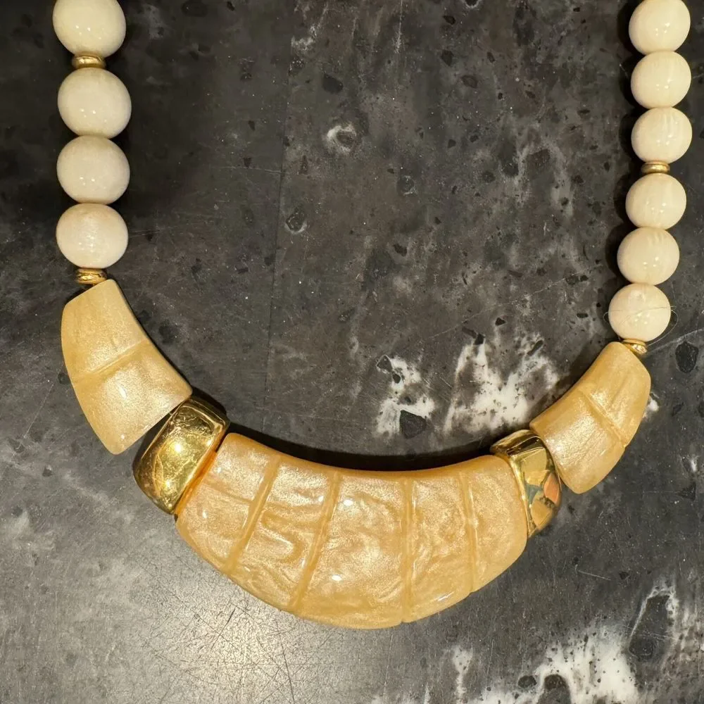 Vintage 16" Napier Ivory & Gold Tone Bib Choker Necklace w/ Round Ivory Beads - Picture 2 of 4